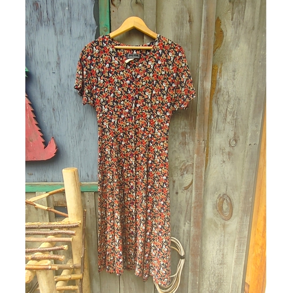 Vintage Floral Cottagecore Maxi Dress